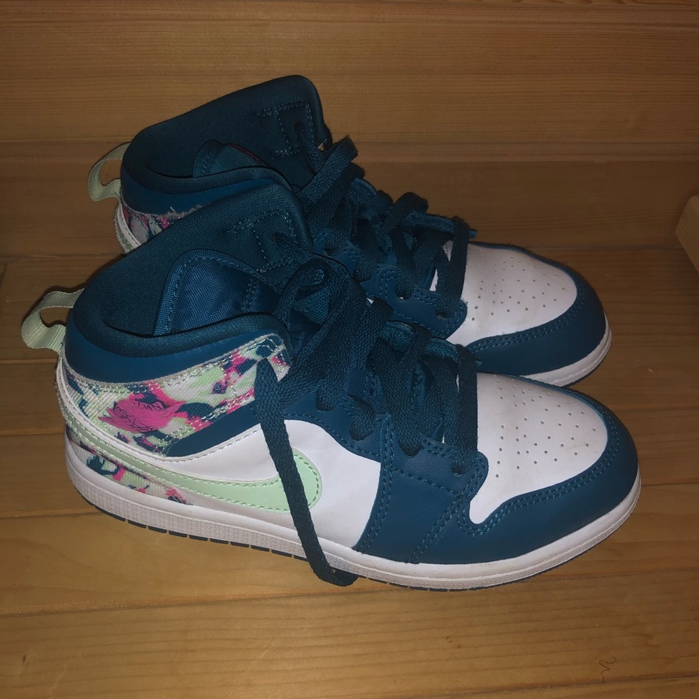 Girls high top Air Jordans.